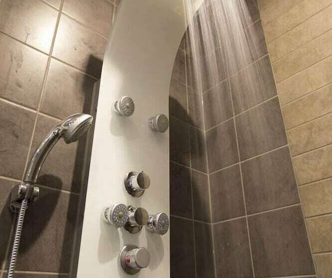 غرفة قياسية, Sockerslottet Hotell