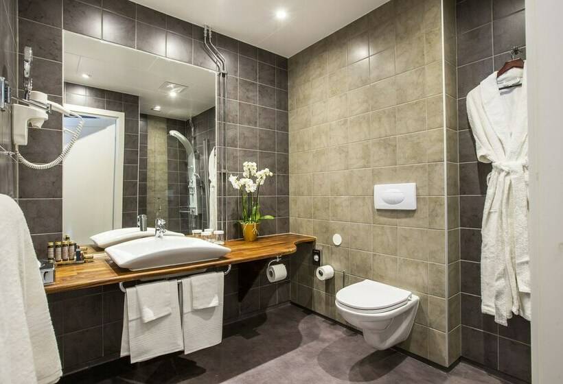 غرفة قياسية, Sockerslottet Hotell