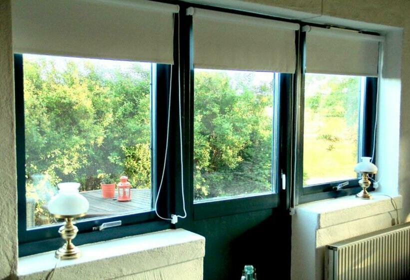 浴室共有ファミリールーム, Tryde 1303 B&b På österlen