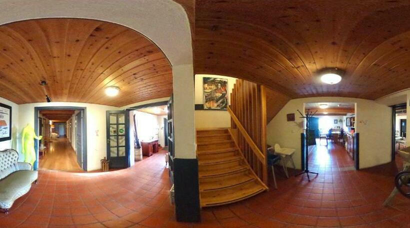 バス共有のスタンダードルーム, Tryde 1303 B&b På österlen