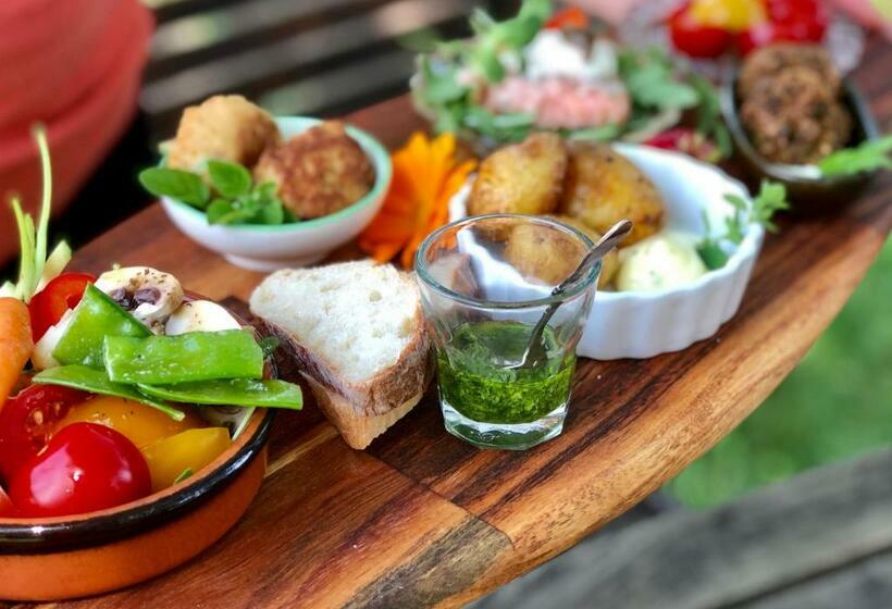 バス共有のスタンダードルーム, Tryde 1303 B&b På österlen