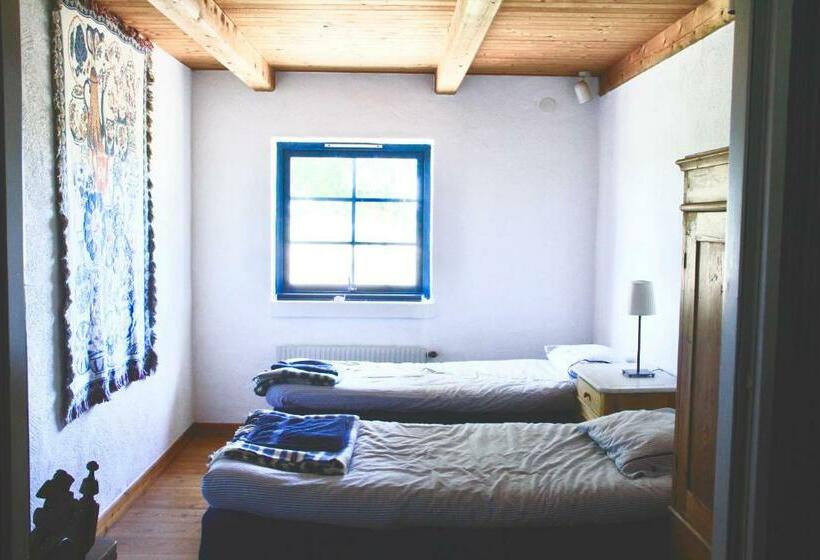 浴室共有ファミリールーム, Tryde 1303 B&b På österlen