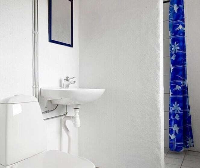 バス共有のスタンダードルーム, Tryde 1303 B&b På österlen