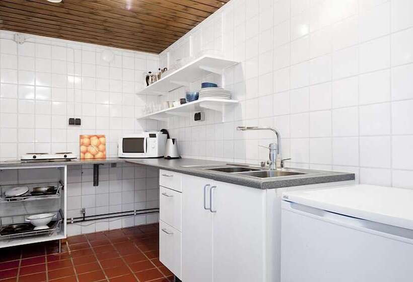 浴室共有ファミリールーム, Tryde 1303 B&b På österlen