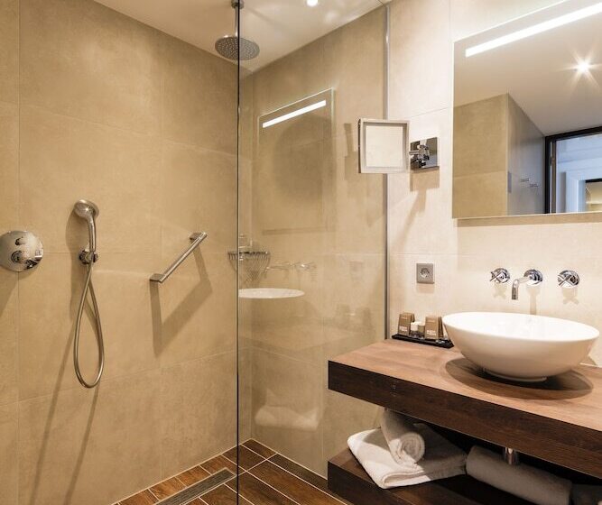 חדר סופריור, Van Der Valk Hotel Oostzaan   Amsterdam