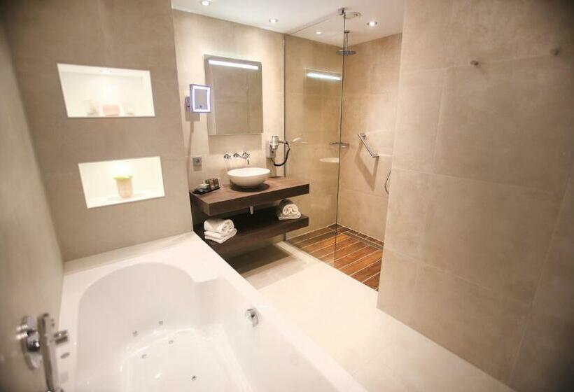 Номер Superior, Van Der Valk Hotel Oostzaan   Amsterdam