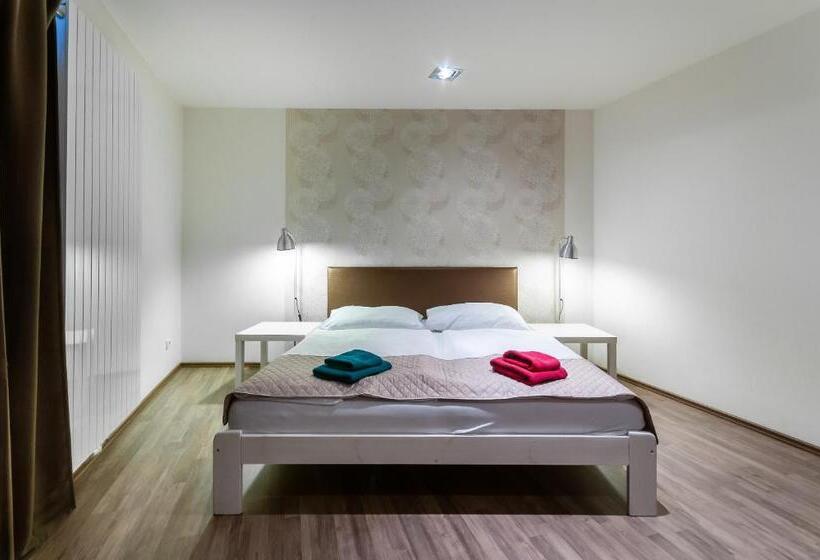 Апартаменты 2 Спальни, Vv Hotel & Apartments