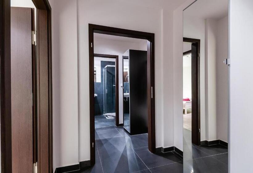 דירת שני חדרים, Vv Hotel & Apartments