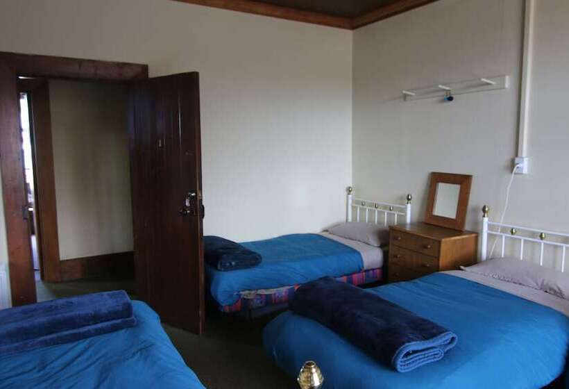 מיטה בחדר משותף, Big Tree Lodge Methven