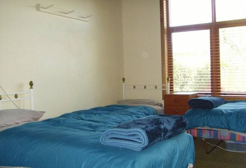 מיטה בחדר משותף, Big Tree Lodge Methven