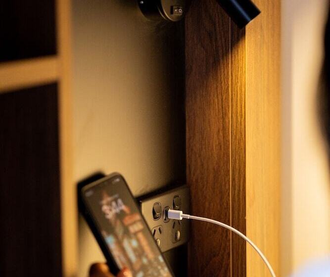 标准间, Haka House Auckland City