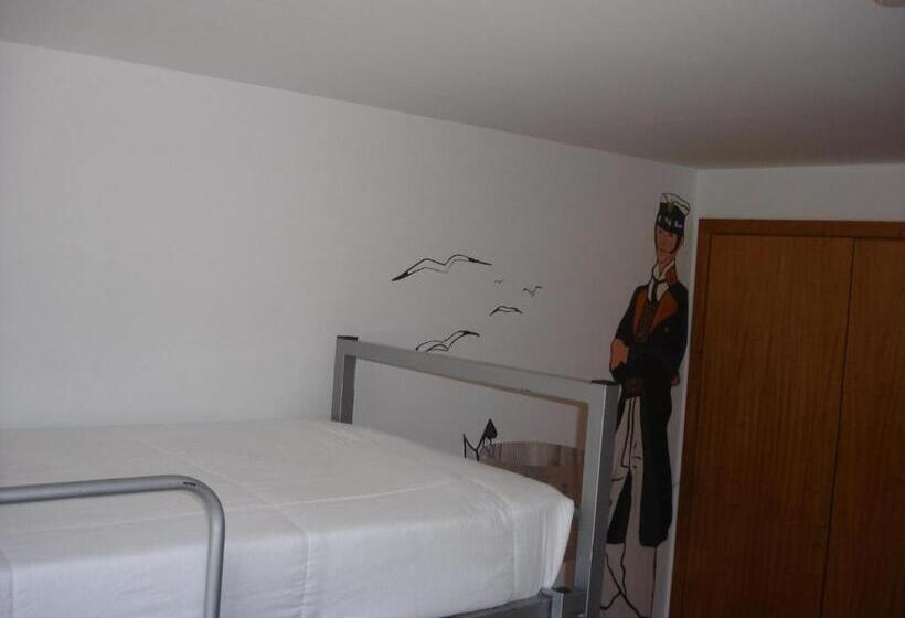 浴室共有ファミリールーム, Hi Alvados   Pousada De Juventude