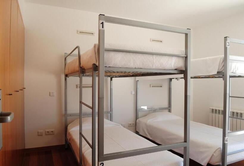 浴室共有ファミリールーム, Hi Alvados   Pousada De Juventude