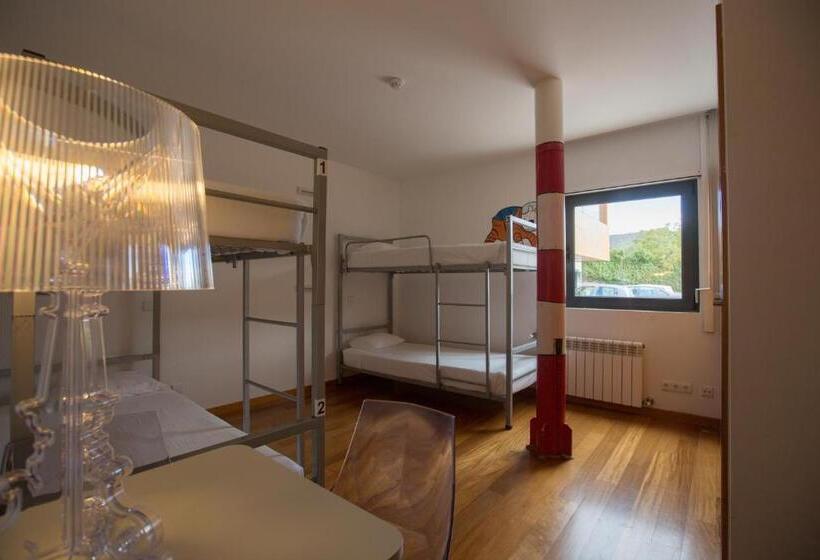 浴室共有ファミリールーム, Hi Alvados   Pousada De Juventude