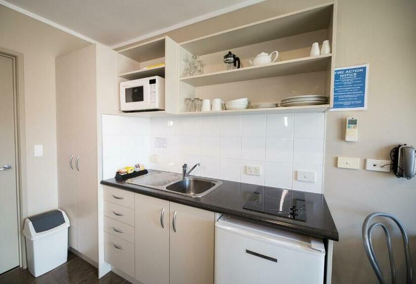 Люкс, Ashbrook Motel Taupo