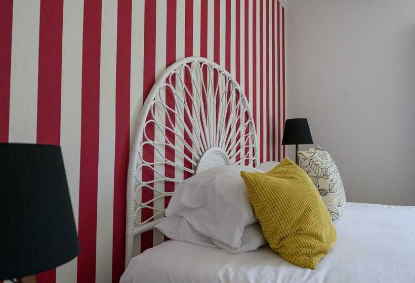 سوئیت با بالکن, Casa Das Hortensias  Charming Guest House