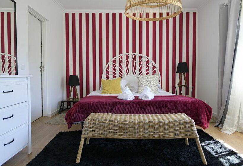 발코니가 있는 스위트, Casa Das Hortensias  Charming Guest House
