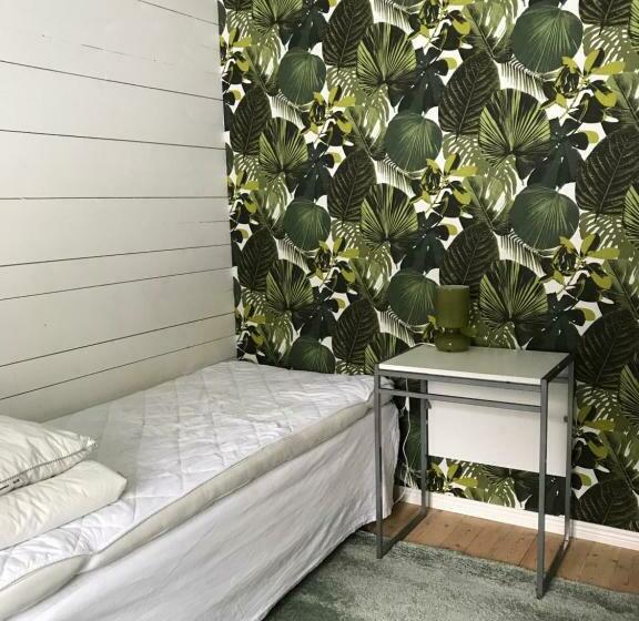 Standard Yhden Hengen Huone Jaettu Kylpyhuone, Vintergatans Rum