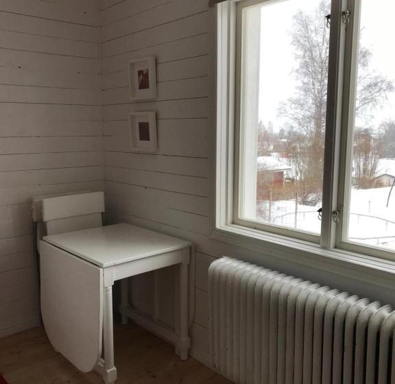 Standard Kolmen Hengen Huone Jaettu kylpyhuone, Vintergatans Rum