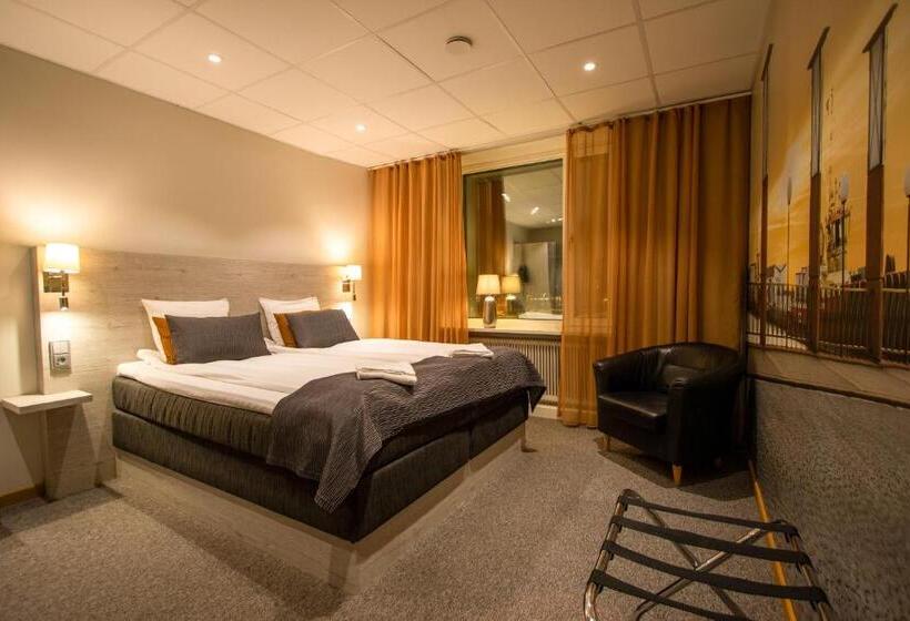 اتاق استاندارد با سرویس بهداشتی مشترک, Dream  Luxury Hostel
