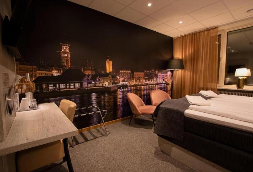 اتاق استاندارد با سرویس بهداشتی مشترک, Dream  Luxury Hostel
