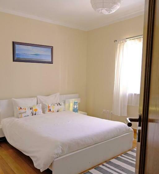 Семейный Номер, Freesurfcamp & Hostel