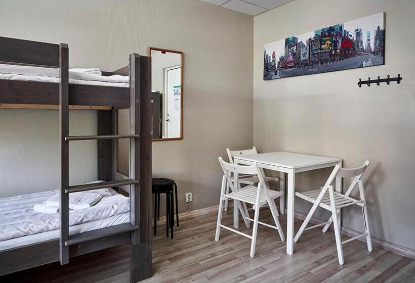 经济四人间 - 带共用浴室, Göteborg Hostel