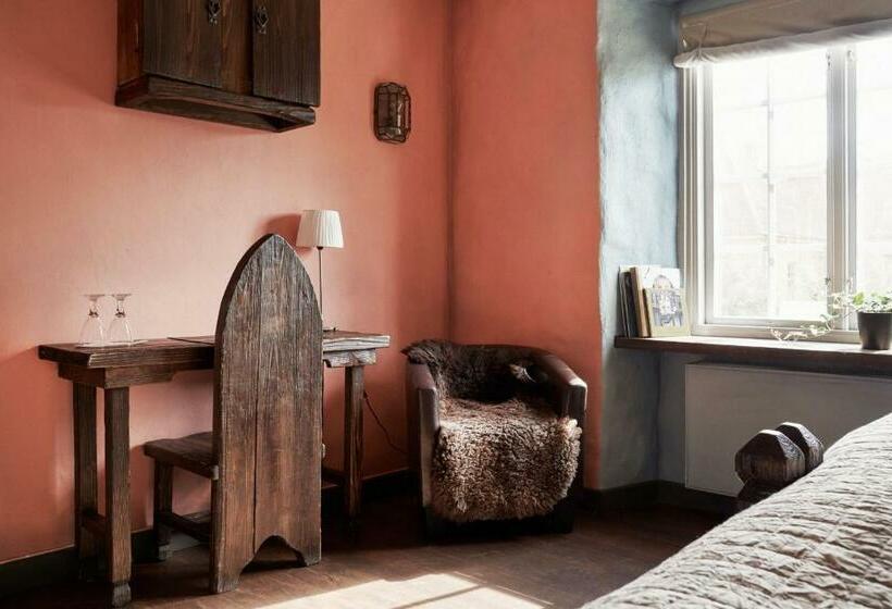 スタンダードルーム, Helgeand Wisby