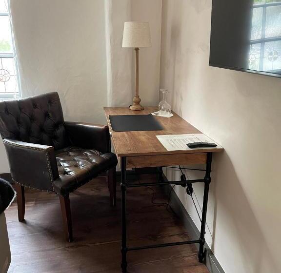 デラックススタジオ, Helgeand Wisby