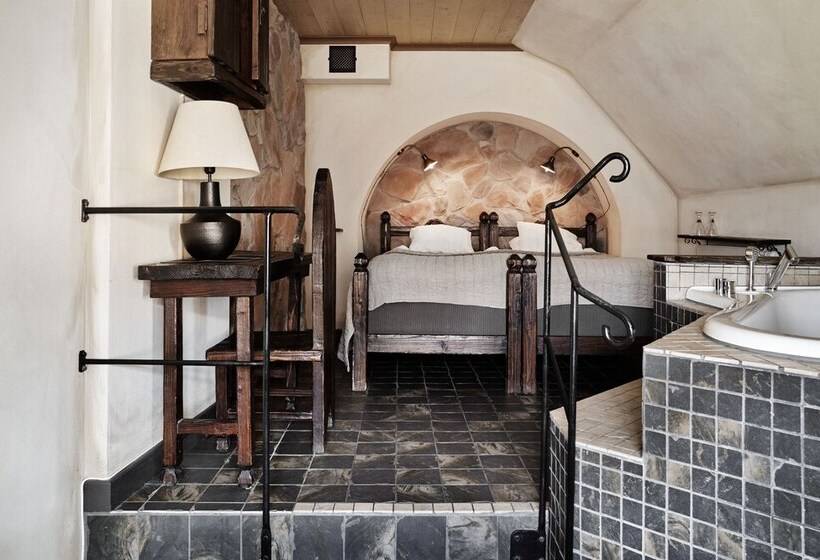 デラックスルーム, Helgeand Wisby