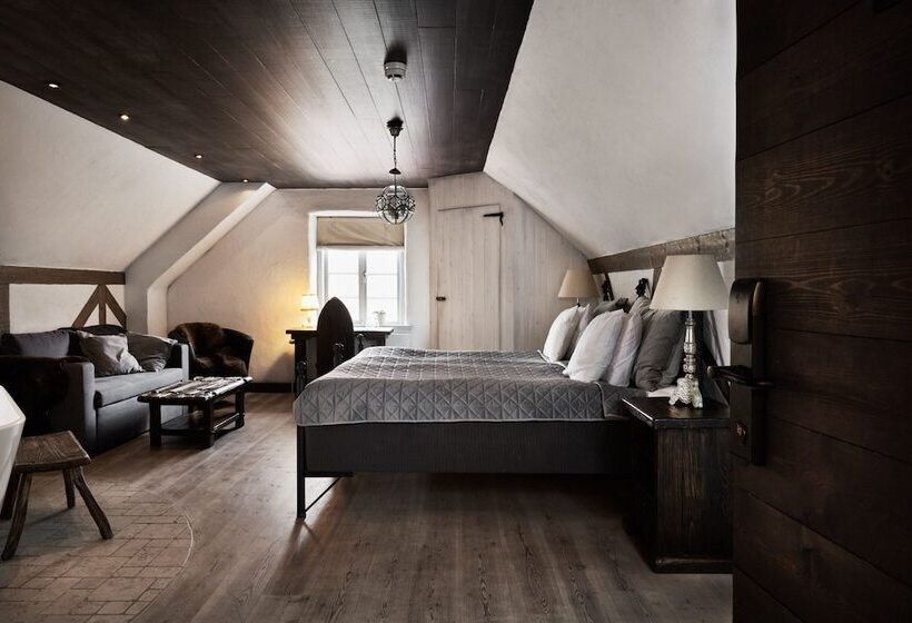 Estudio Deluxe, Helgeand Wisby