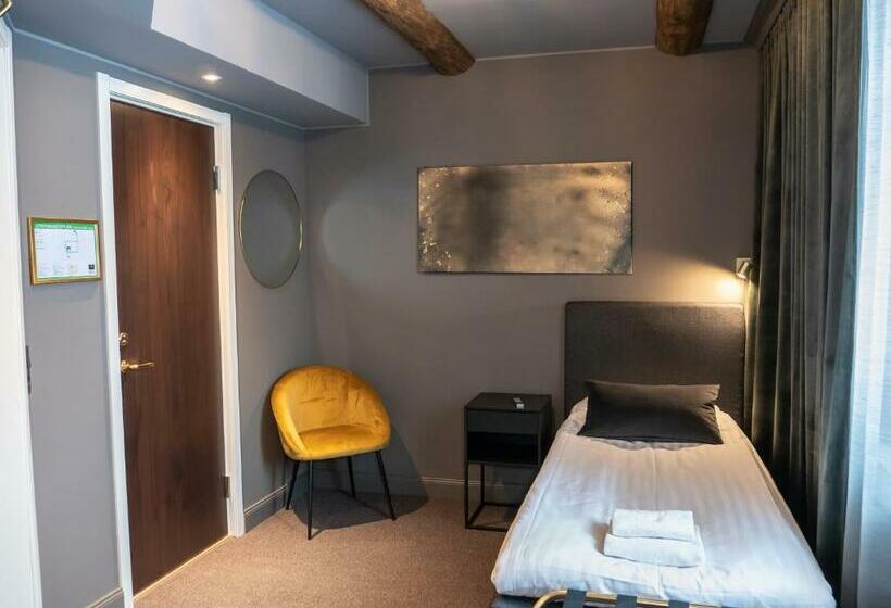 חדר סטנדרט יחיד, L Gamla Staden