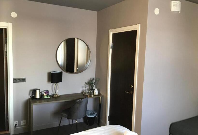 חדר דלוקס, L Gamla Staden