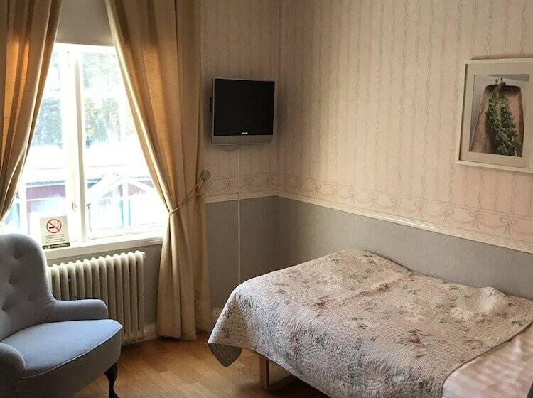 Номер Стандарт Индивидуальный, L Plevnagården