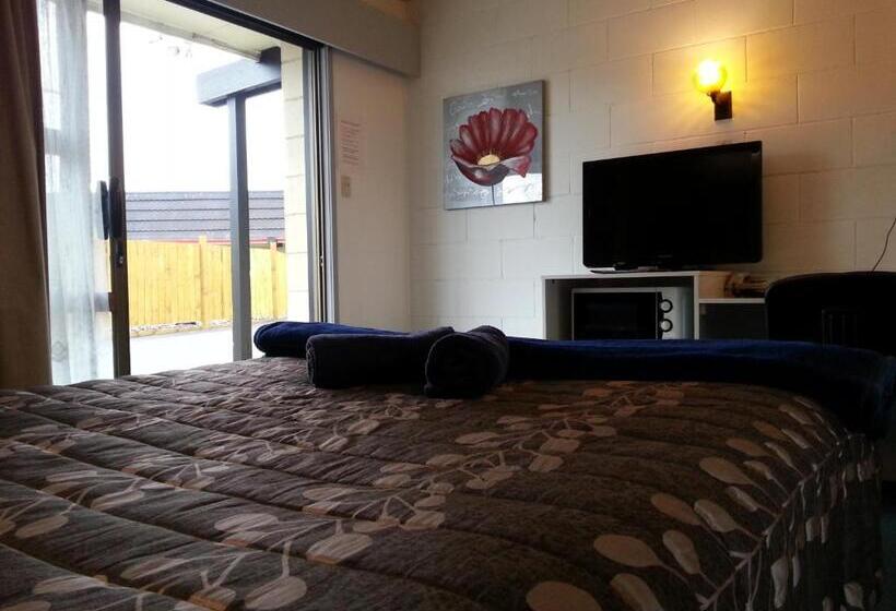 اتاق لوکس, Orana Motor Inn & Restaurant