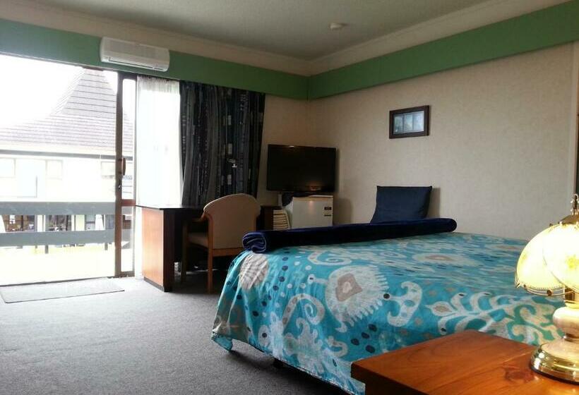 חדר סטנדרט עם מיטת קינג, Orana Motor Inn & Restaurant