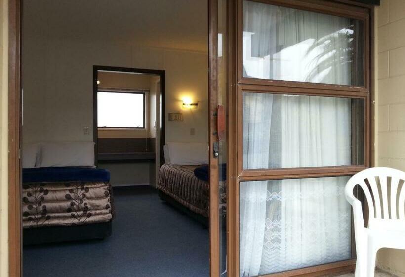 スタンダードルーム, Orana Motor Inn & Restaurant