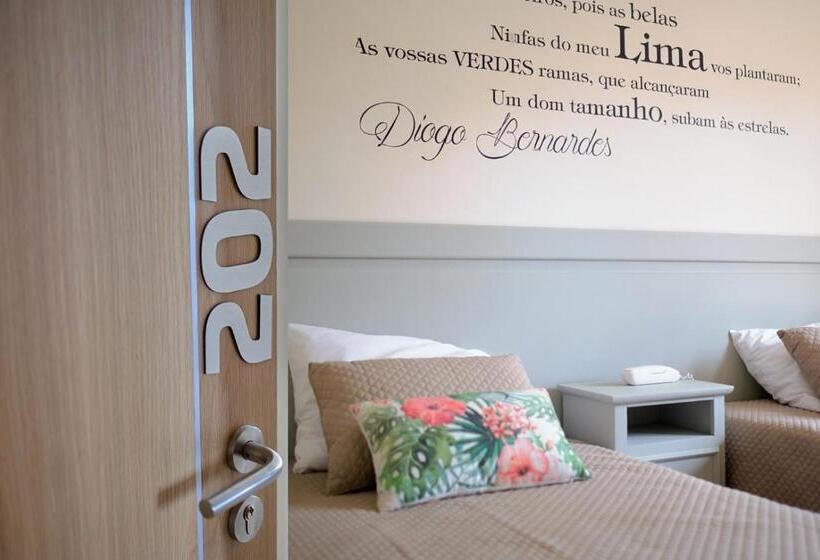 标准间, Os Poetas