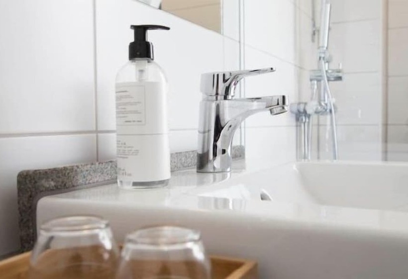 חדר סטנדרט יחיד, Skeviks Gård