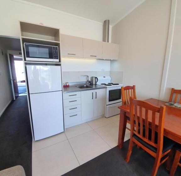 Апартаменты Deluxe 1 Спальня, Baileys At The Beach