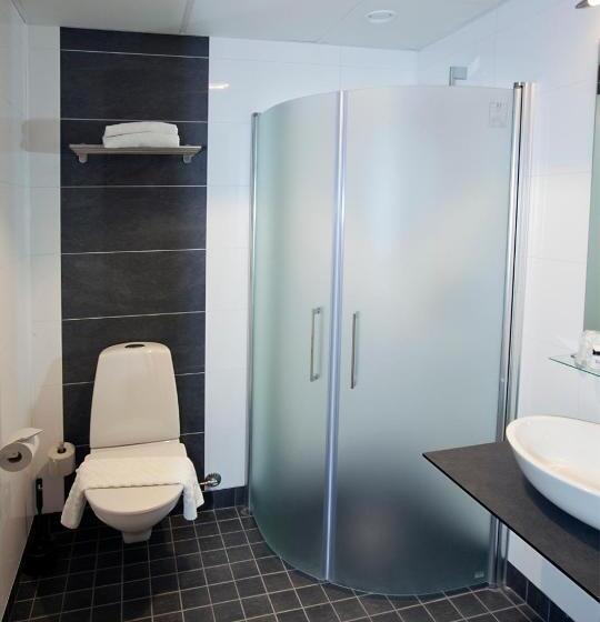 סוויטת ג'וניור, Rasta Grums