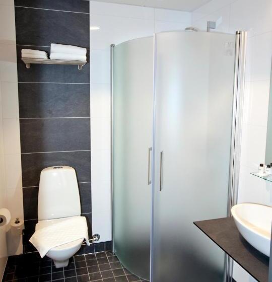 סוויטת ג'וניור, Rasta Grums