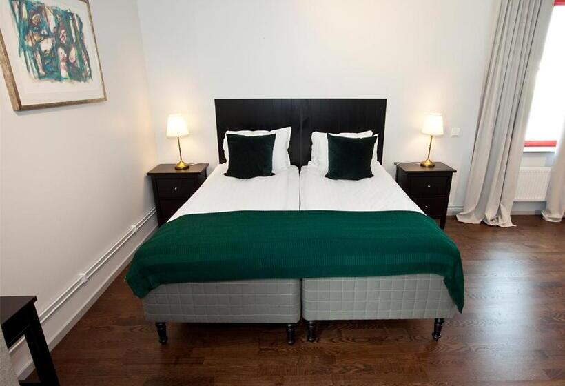 סוויטת ג'וניור, Rasta Grums