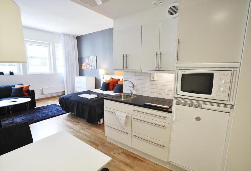 استودیو خانوادگی, Sky Hotel Apartments, Stockholm