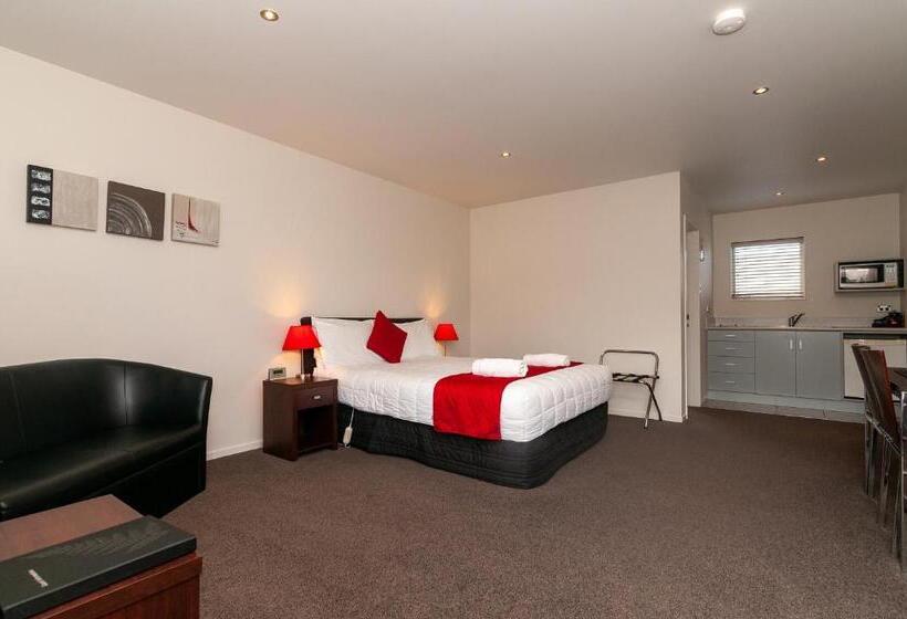 דירת חדר, The Park Motel