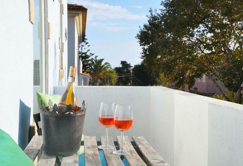 اتاق خانوادگی با سرویس بهداشتی مشترک, Aloha Beach House H