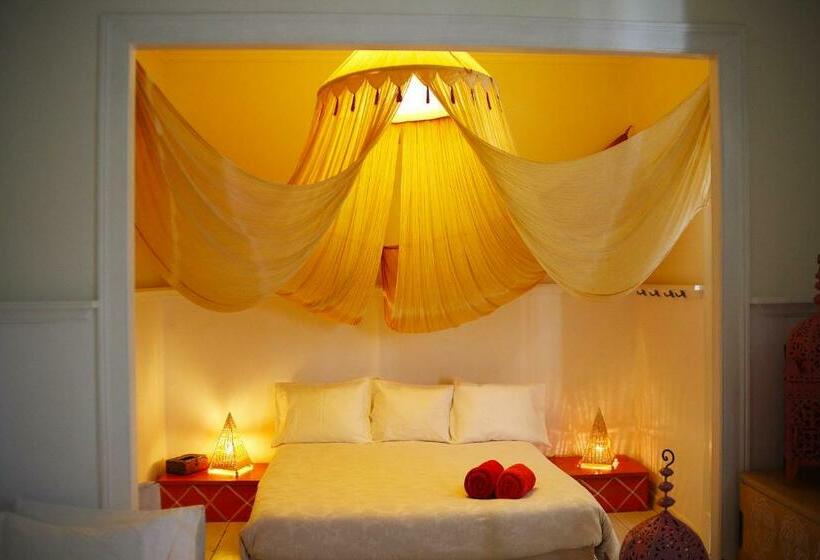 اتاق خانوادگی با سرویس بهداشتی مشترک, Aloha Beach House H