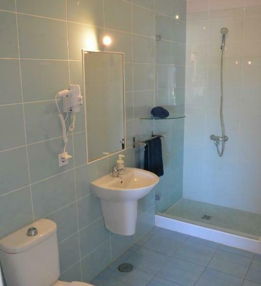 共用房间的床, Sagres Natura