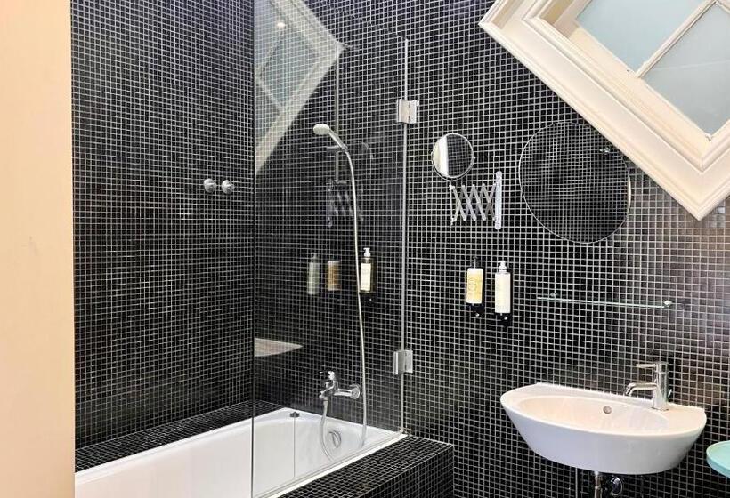 اتاق لوکس خانوادگی, Casa Dos Loios By Shiadu