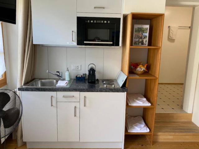 Номер Стандарт, Château Rochefort